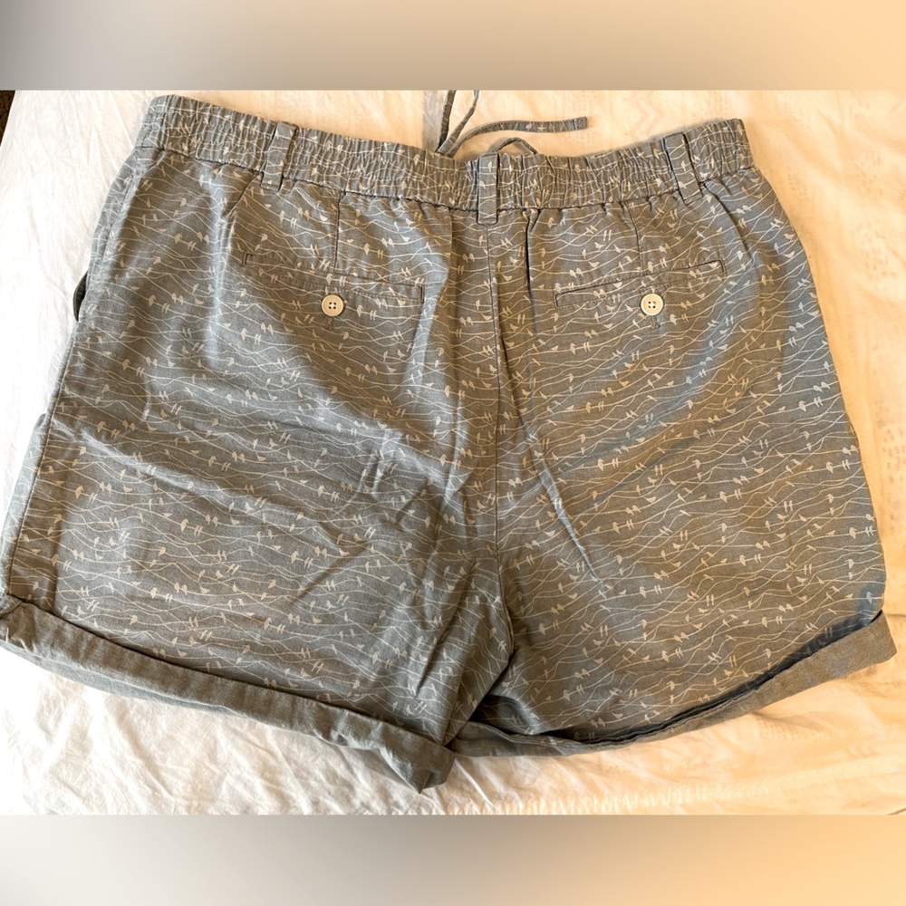Talbots Printed Short - Picture 3 of 5